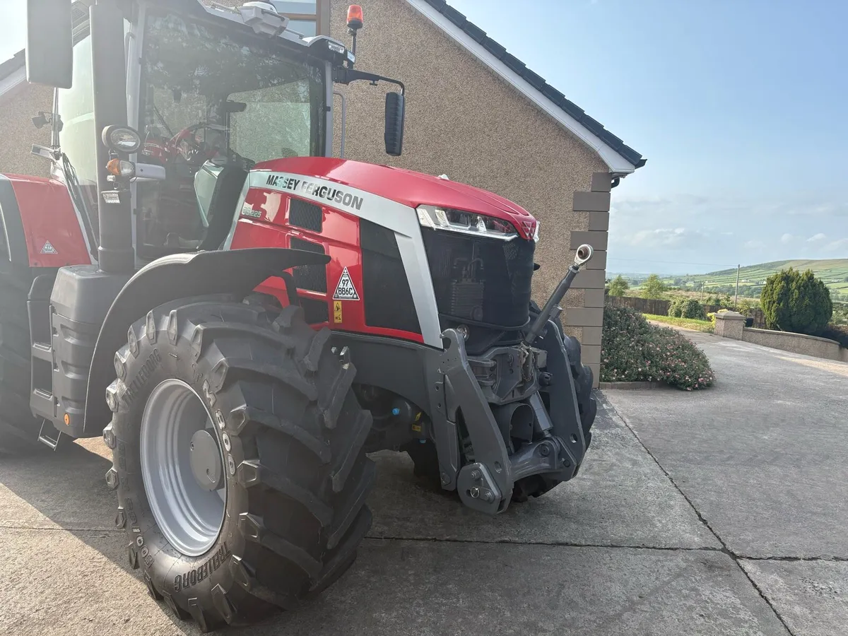 Massey Ferguson 8s 225 - Image 3
