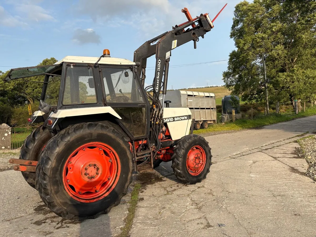 David Brown 1490 with loader - Image 2