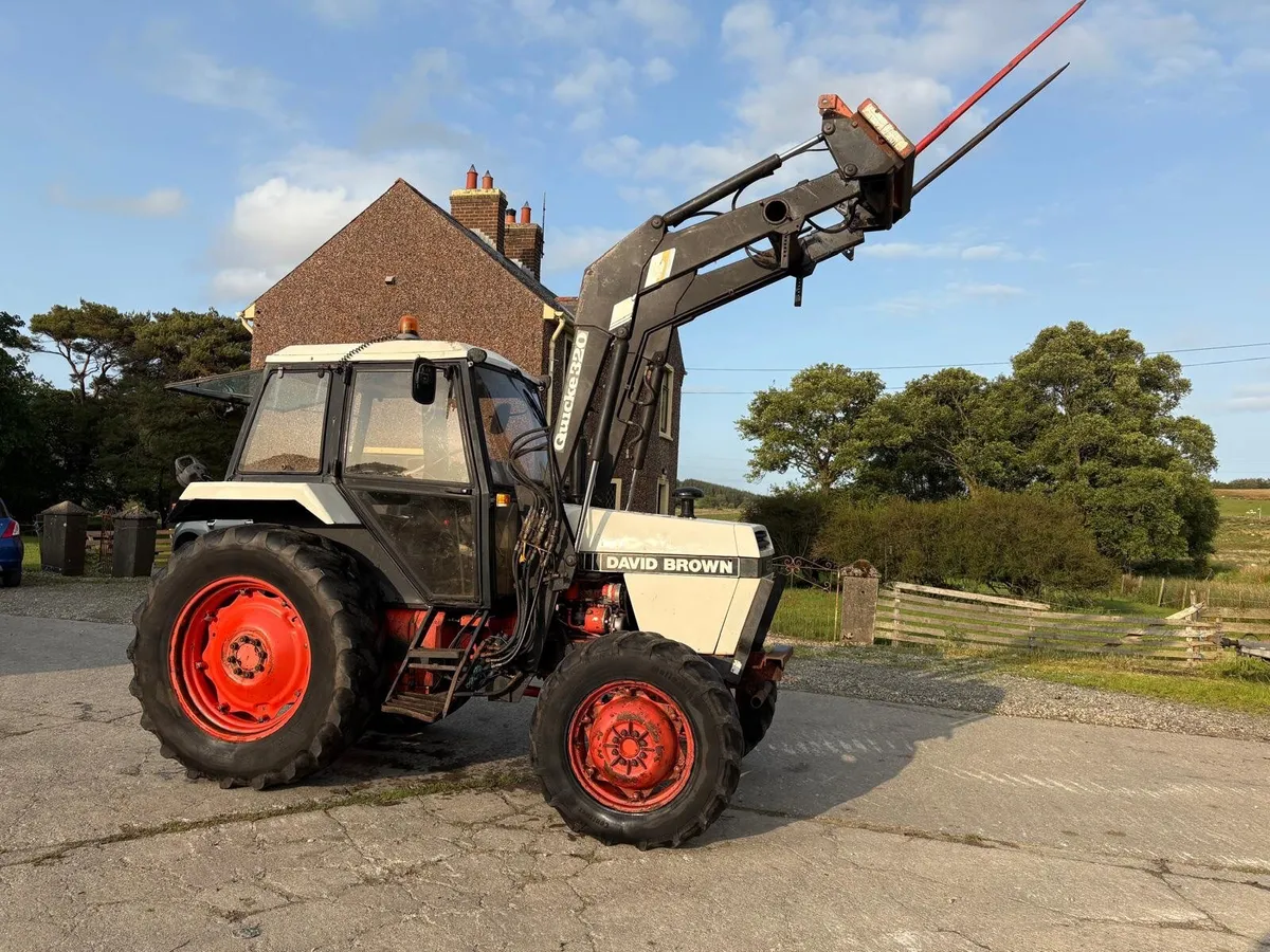 David Brown 1490 with loader - Image 4