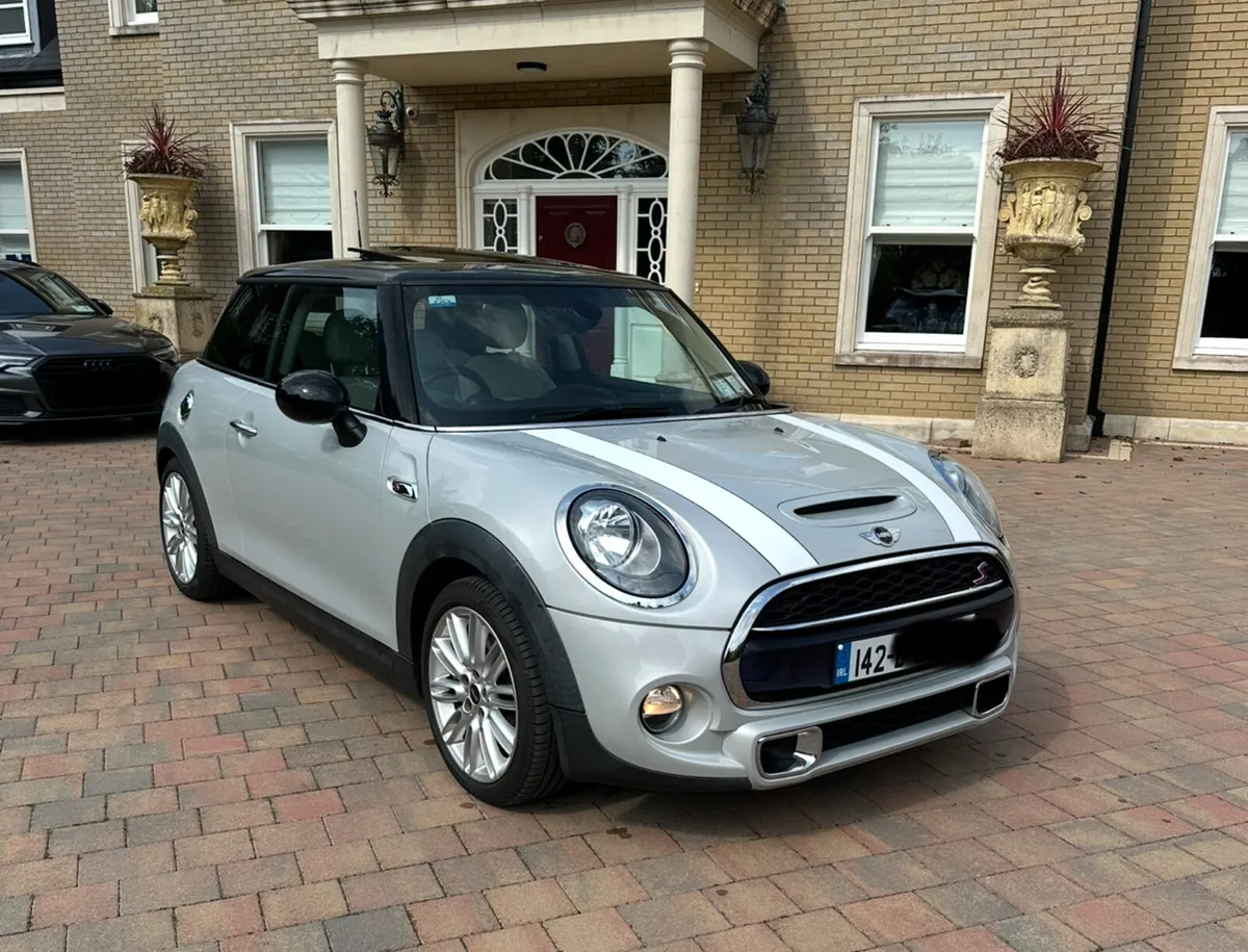 Mini Cooper S 2014 (Low Km: 39,864) - Image 2