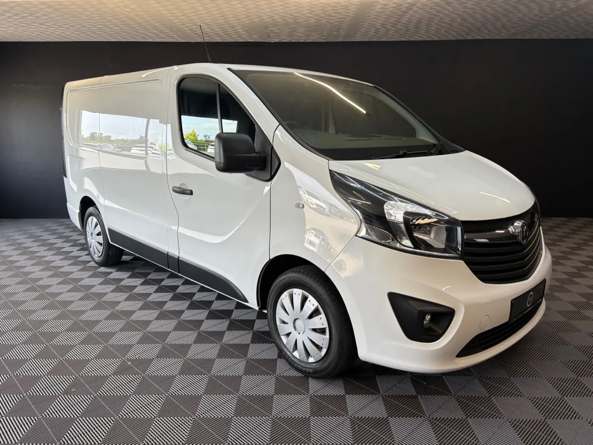 2018 Opel Vivaro Sportive 1.6 Cdti - Image 1