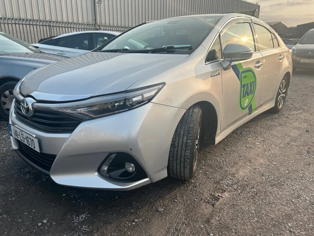 READY TAXI FOR SALE TOYOTA SAI / CAMRY 2014 HYBRID - Image 1