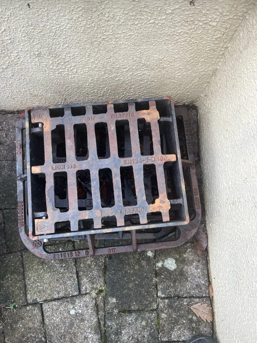 D400 Gulley grates