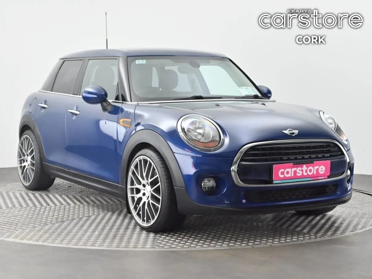 MINI Cooper Cooper - Image 1