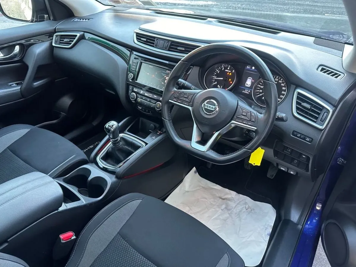 Nissan QASHQAI 1.3 Petrol SV 61km - Image 2