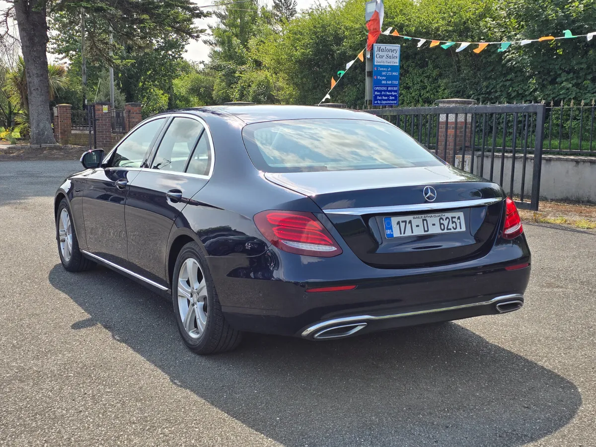 Mercedes-Benz E-Class 2017 - Image 4