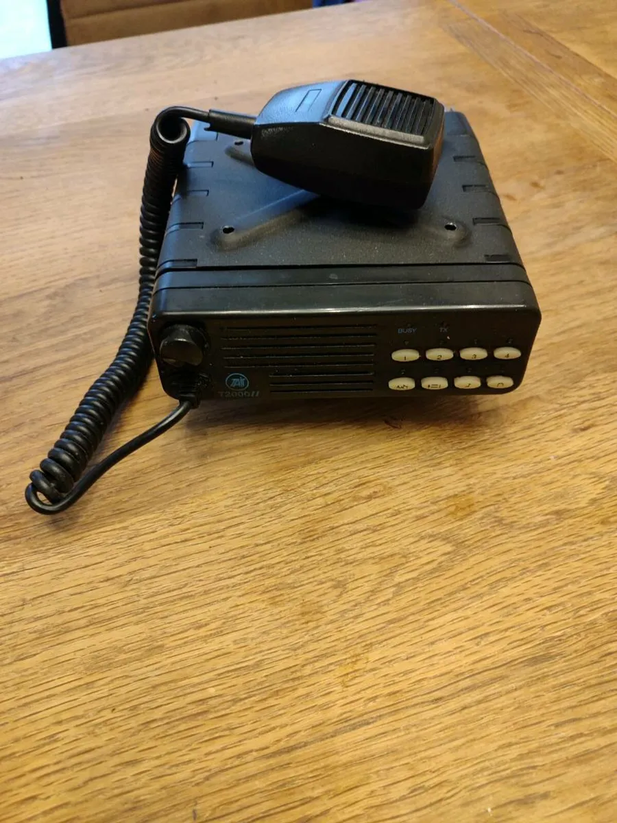 Taxi meter, printer, roof sign, radios. - Image 1