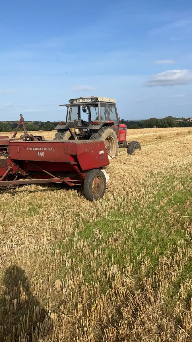 Small square baling hire work - Image 3