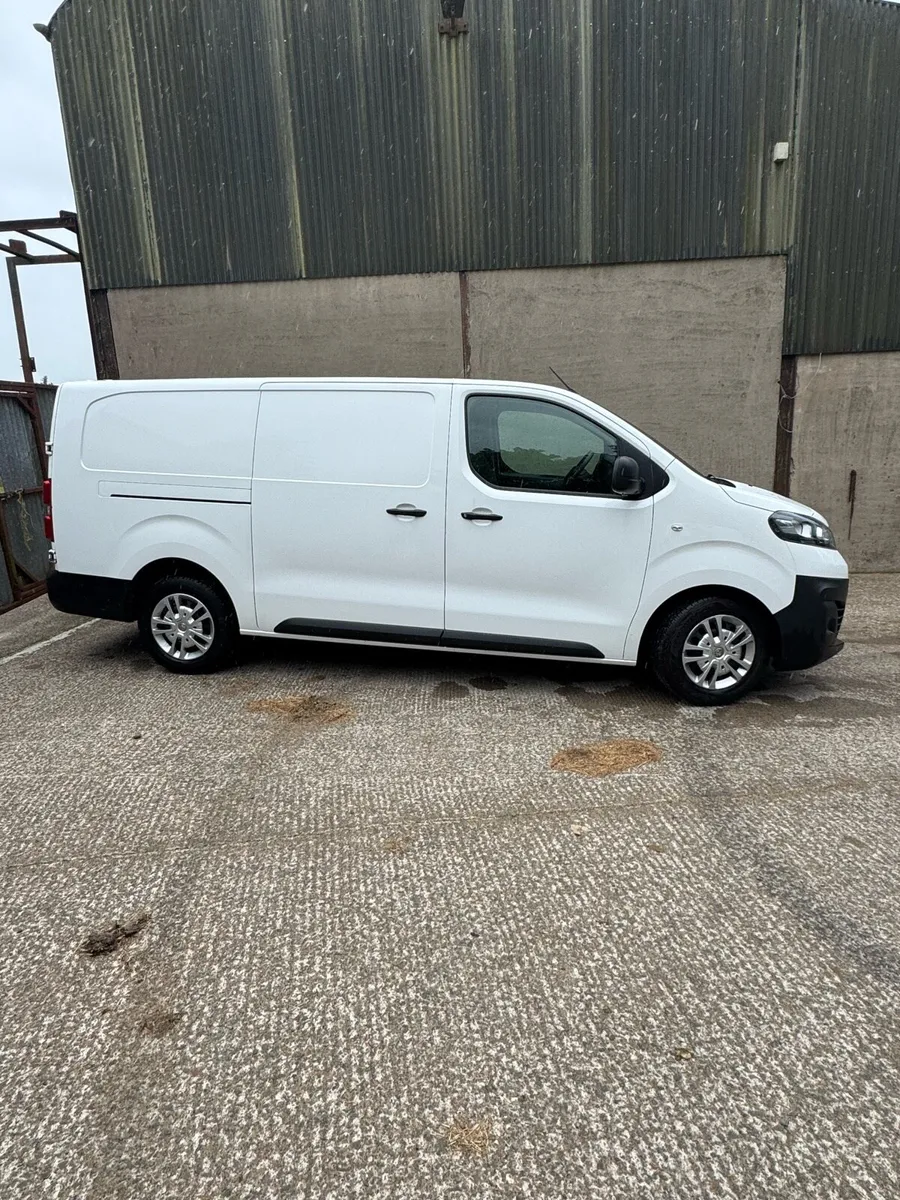 2021 Vivaro - 1.5 - CVRT - NO VAT - Image 2