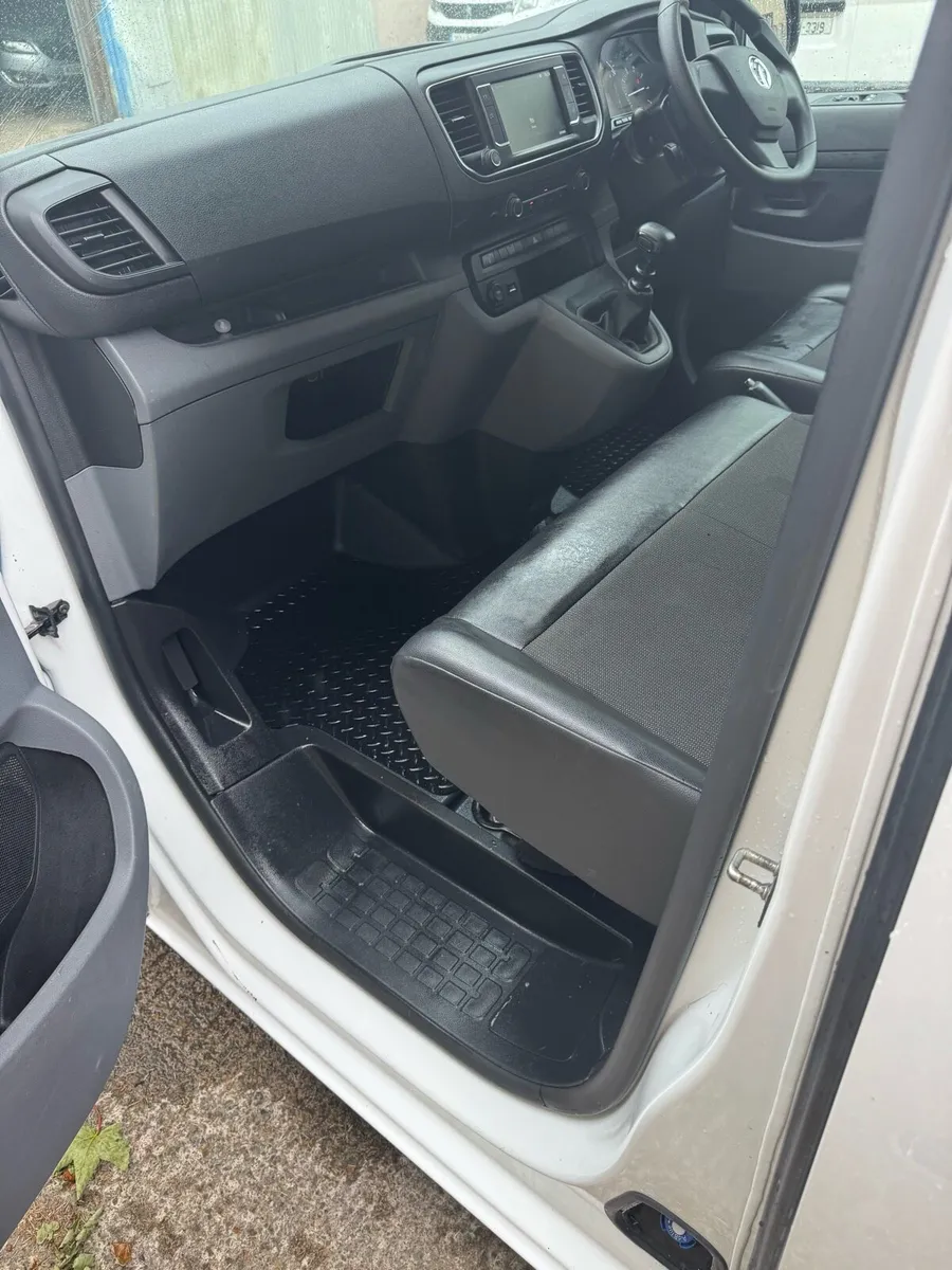 2021 Vivaro - 1.5 - CVRT - NO VAT - Image 4