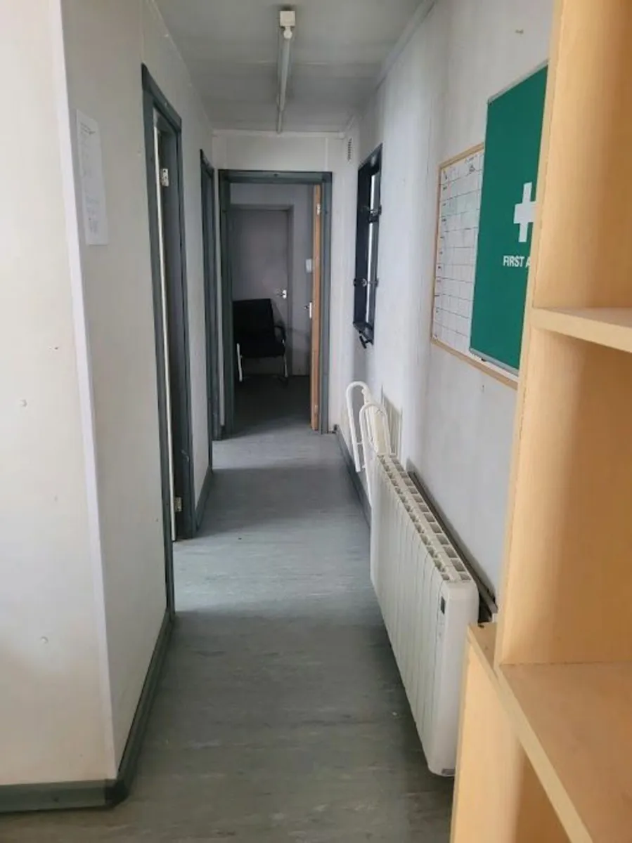 site office - Image 1