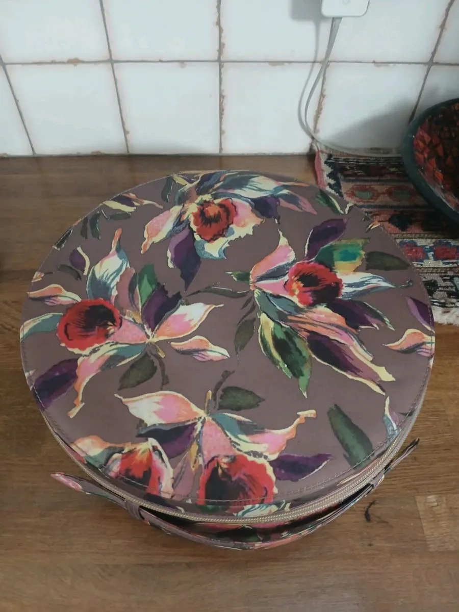 Ted Baker Toiletries case - Image 2
