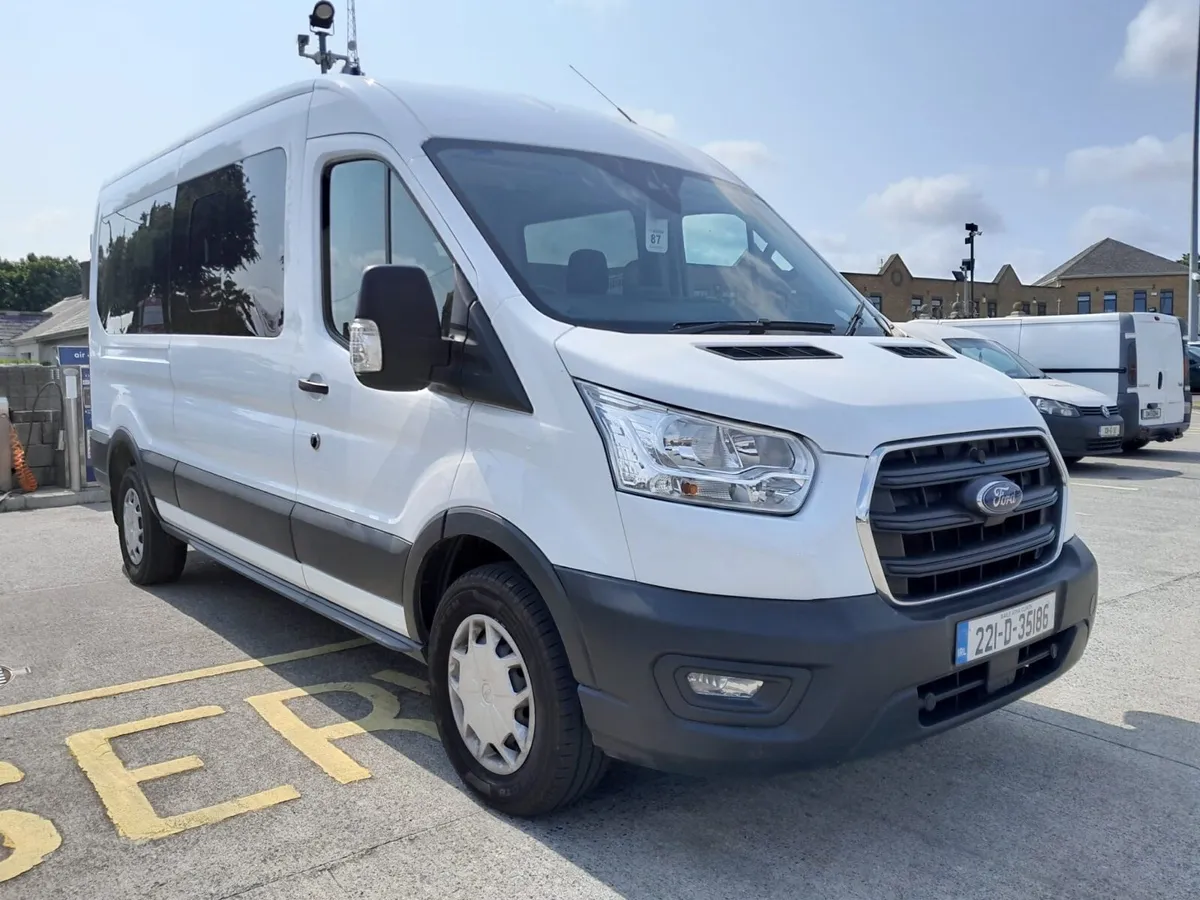 Ford Transit 15 seater mini bus - Image 2