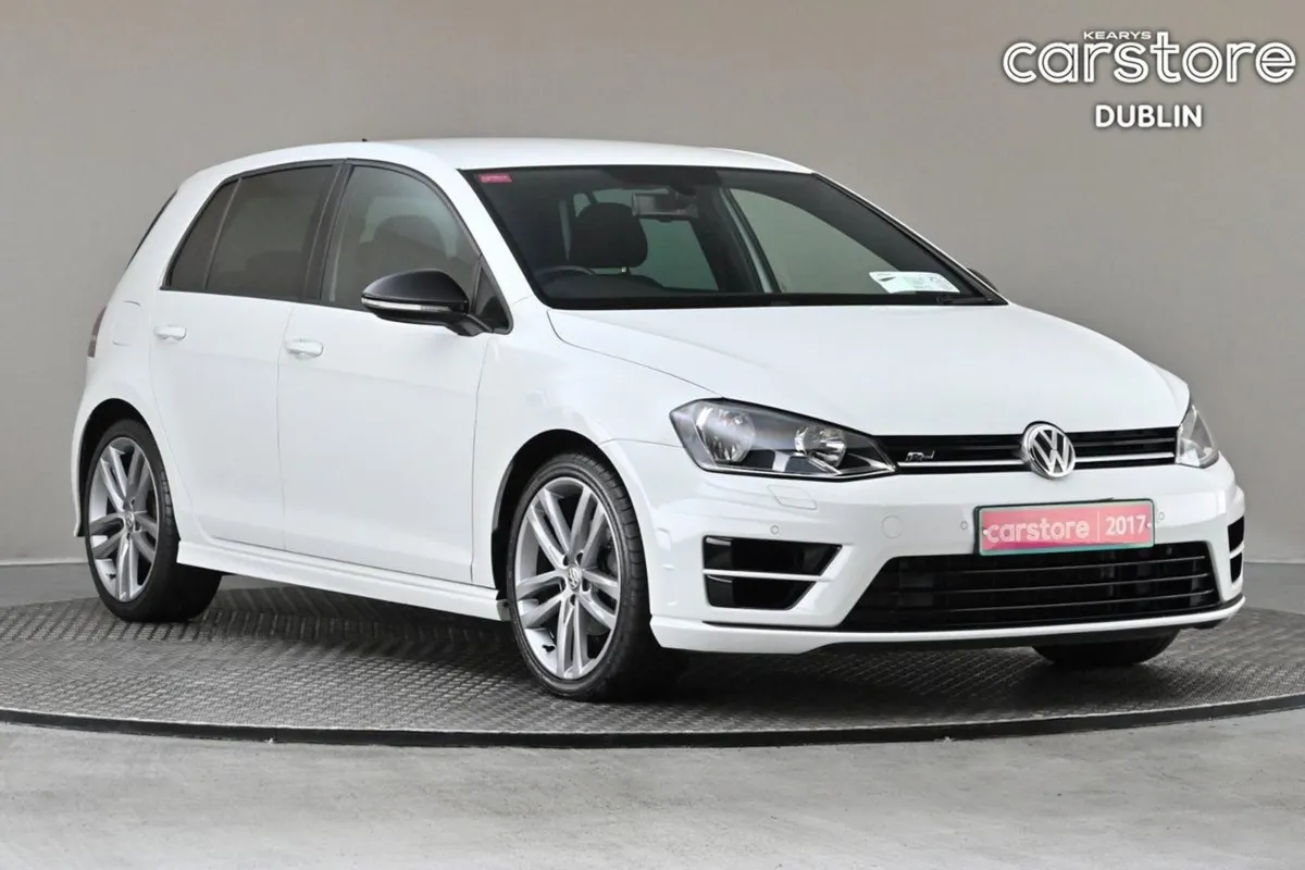 Volkswagen Golf 2.0 TDI DSG R-line Edition 150BHP - Image 1