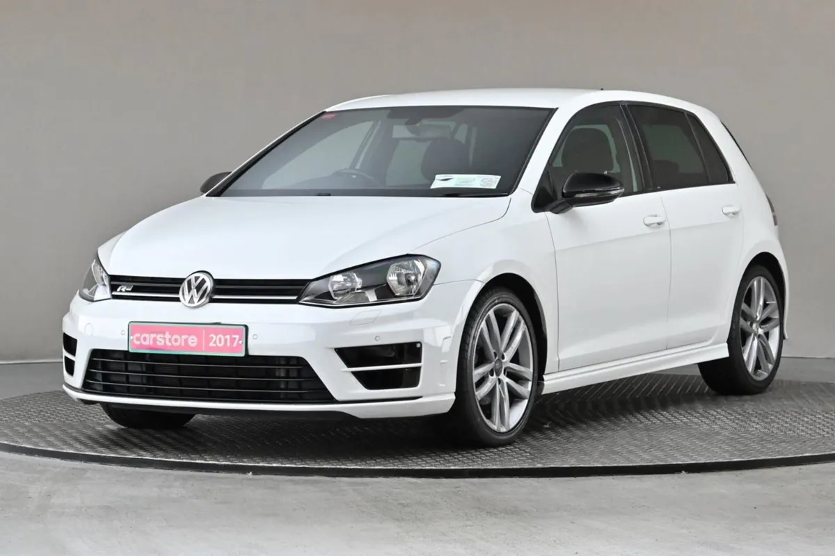 Volkswagen Golf 2.0 TDI DSG R-line Edition 150BHP - Image 3
