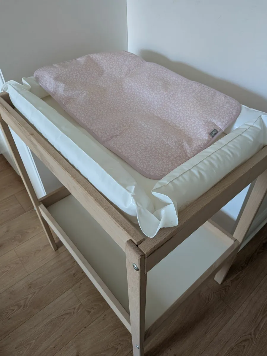 Nappy Changer - Image 2