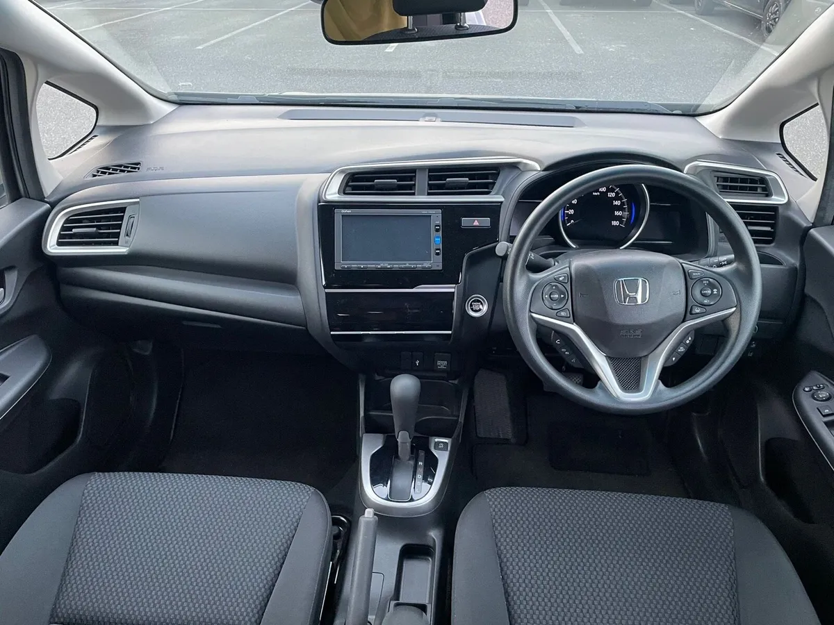 Honda Fit, 1.3 petrol for sale - Image 4