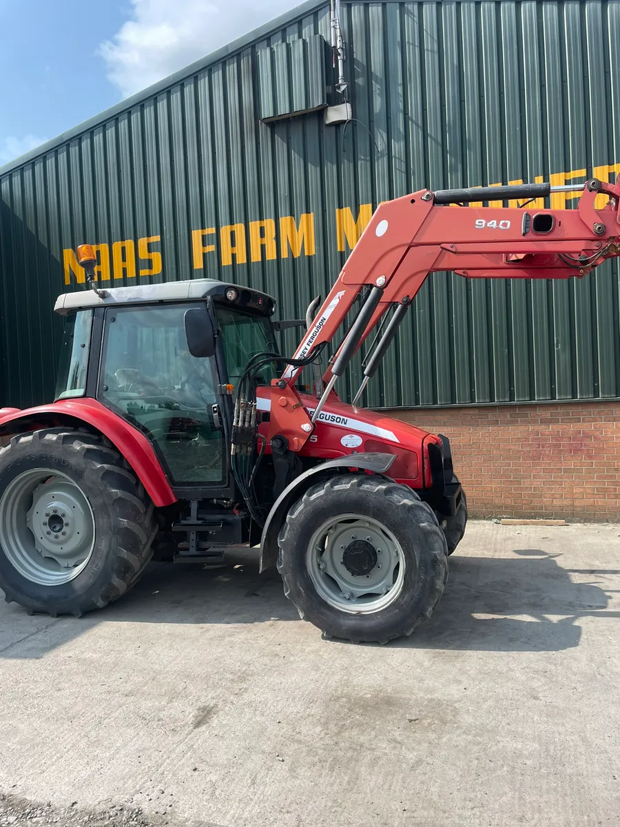 Massey Ferguson 5455 - Image 1