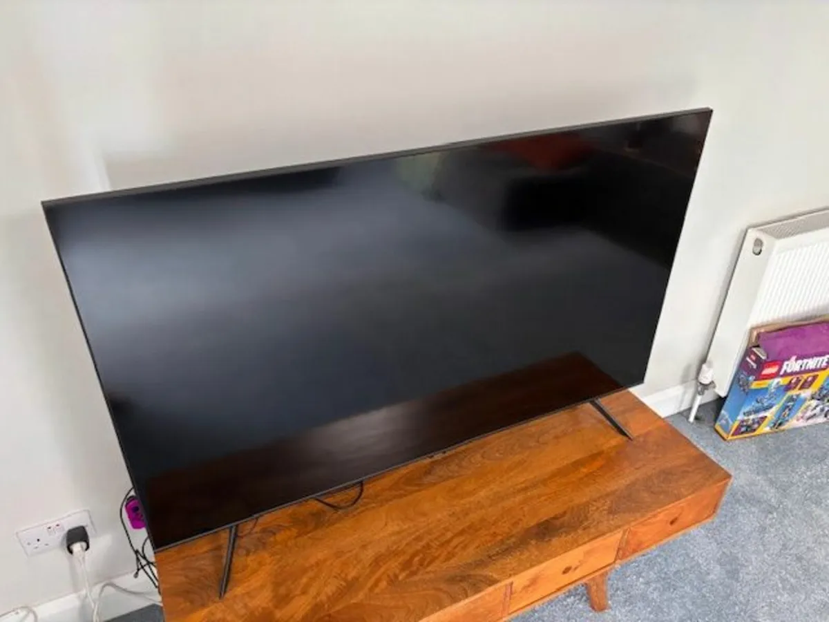 SMART TV SAMSUNG 4K QLED / 58" - Image 1