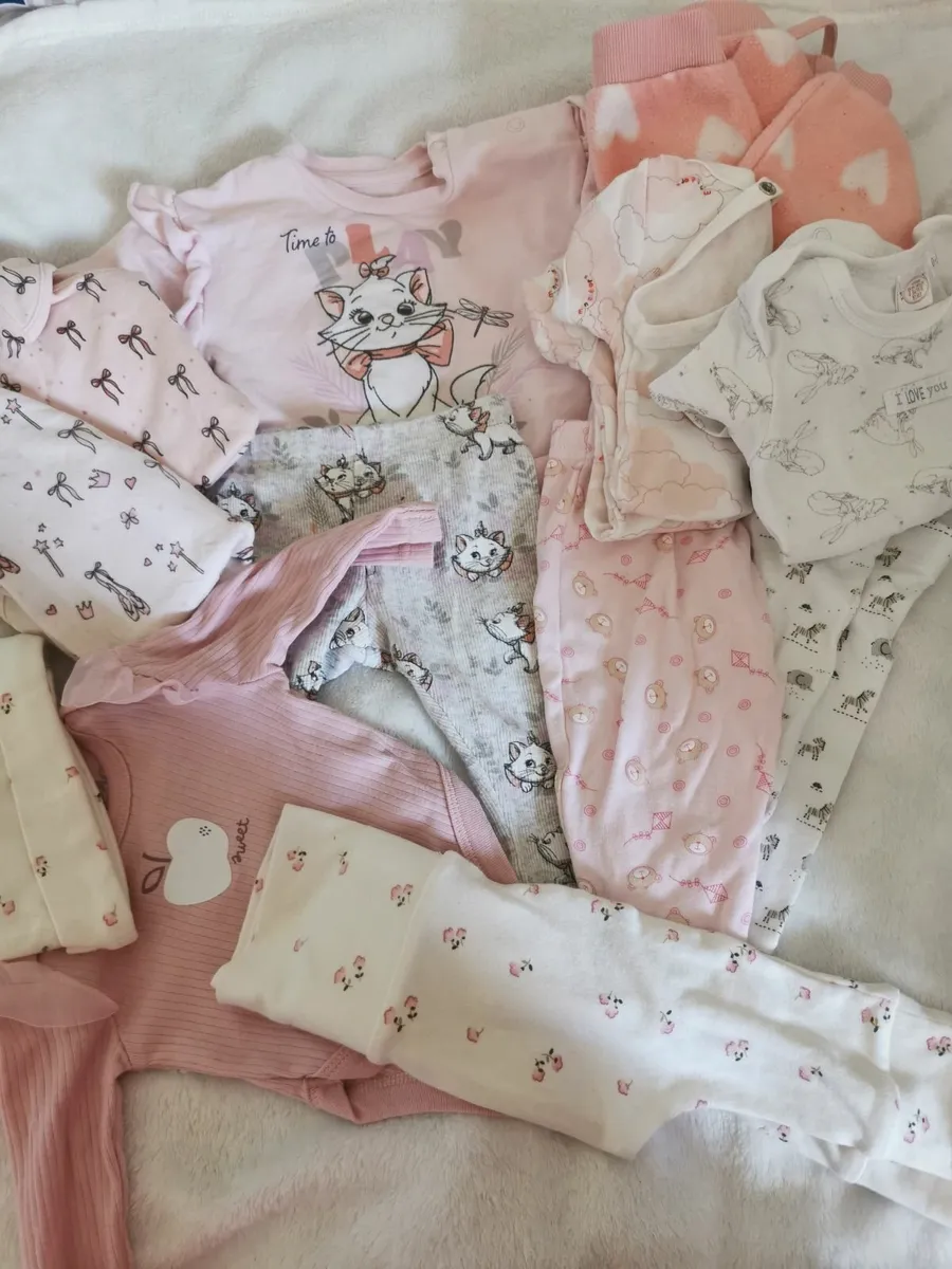 Clothes 0-3 - Image 1
