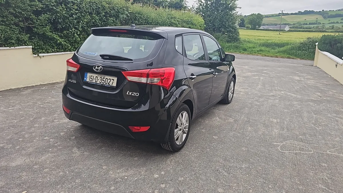 2015 Hyundai ix20 Automatic 1.6 Petrol - Image 2
