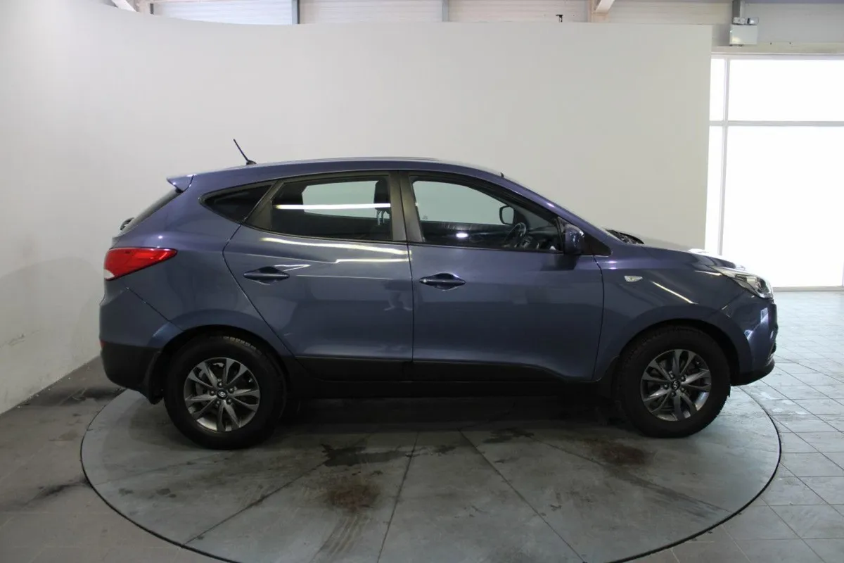 Hyundai ix35 1.7 Diesel Comfort 2WD 115hp - Image 3