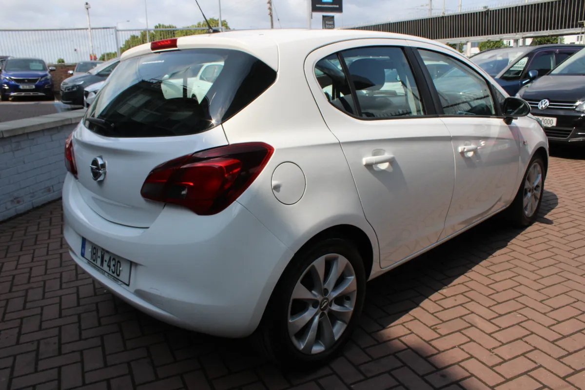 OPEL CORSA 1.4i CORSA-E SC 90BHP 5DR HATCHBACK // - Image 4