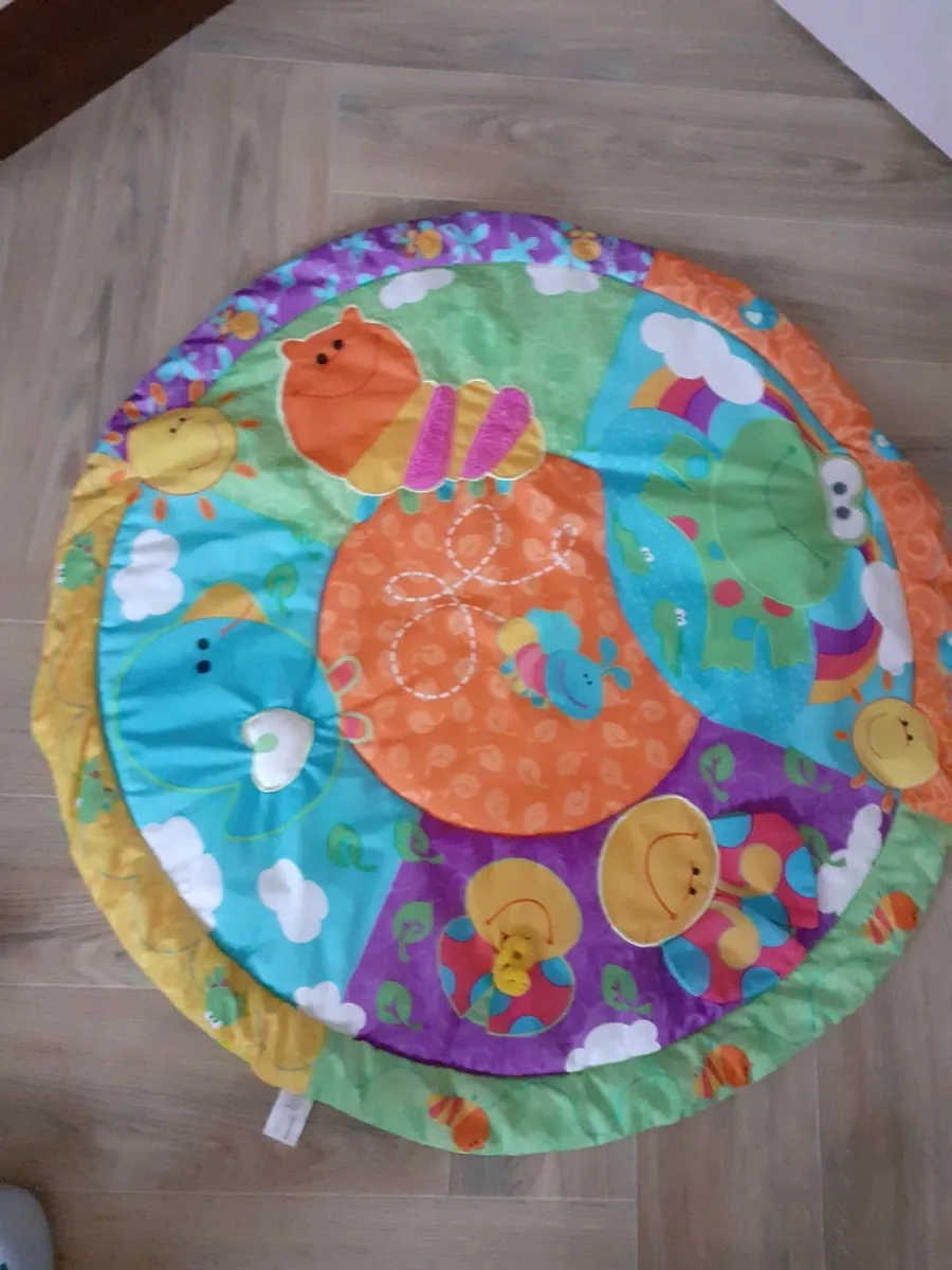 Baby tummy time washable playmat - Image 2