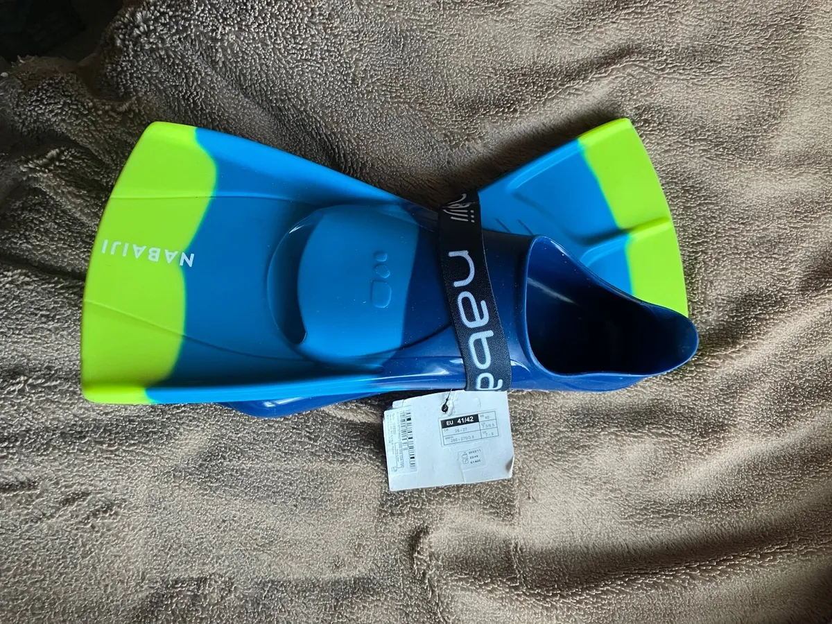 Flippers - Image 3