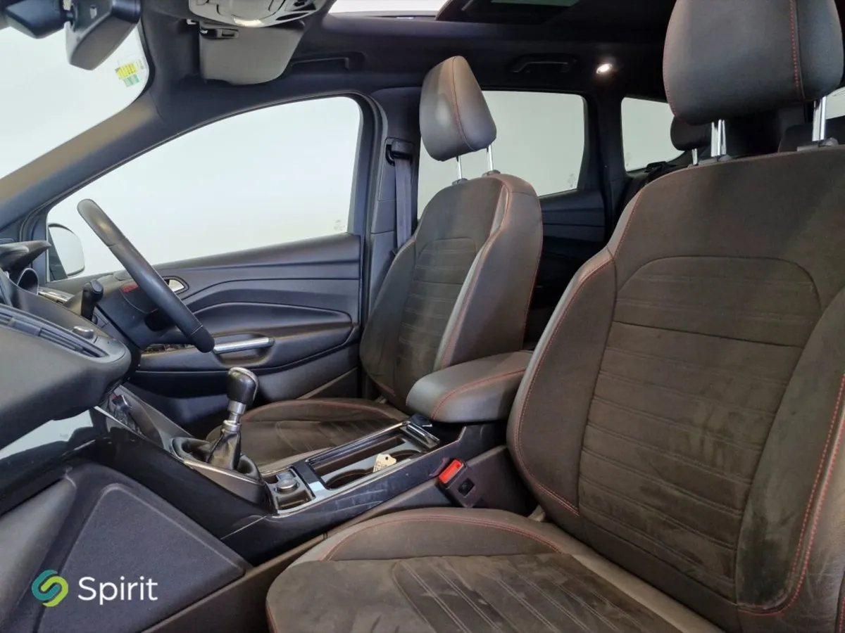 Ford Kuga ST Line 1.5 Diesel  pan Roof call Jack - Image 3