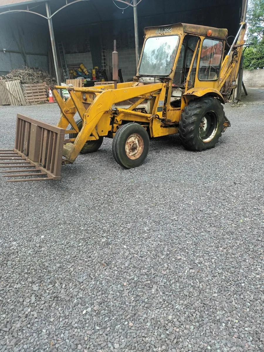 International wain roy digger - Image 1