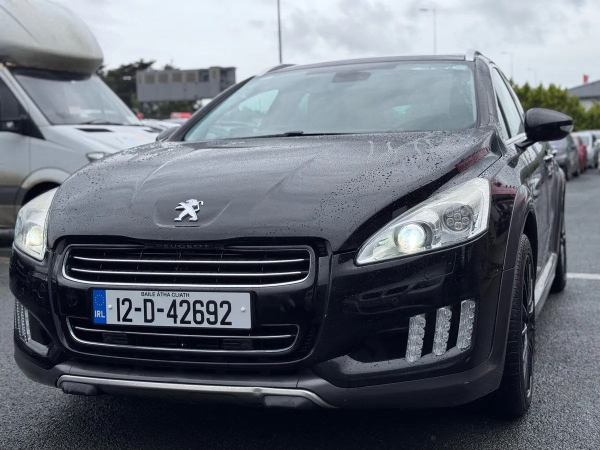 Peugeot 508 RXH Hybrid - Image 1