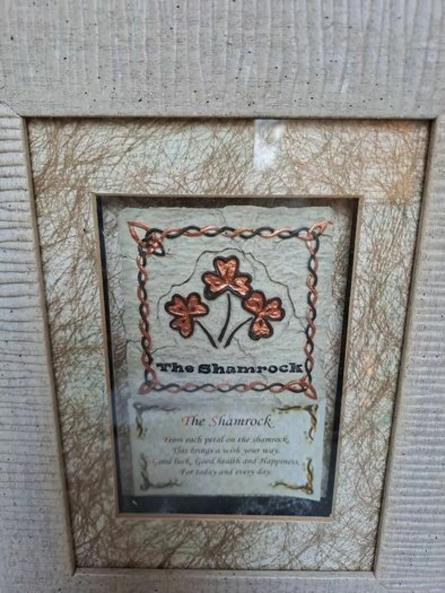 Vintage Irish Shamrock Picture Frame - Image 3
