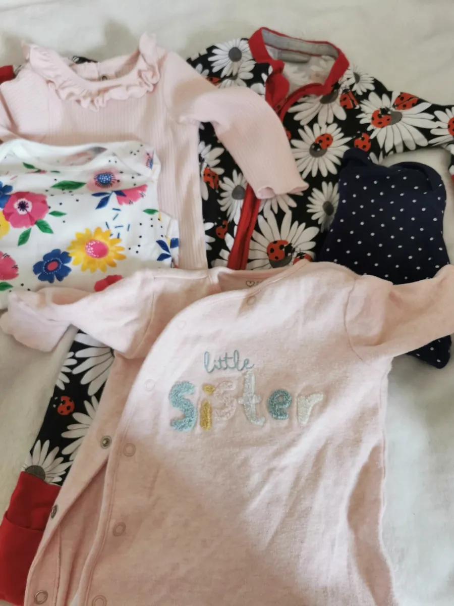 Clothes 0-3 months - Image 2