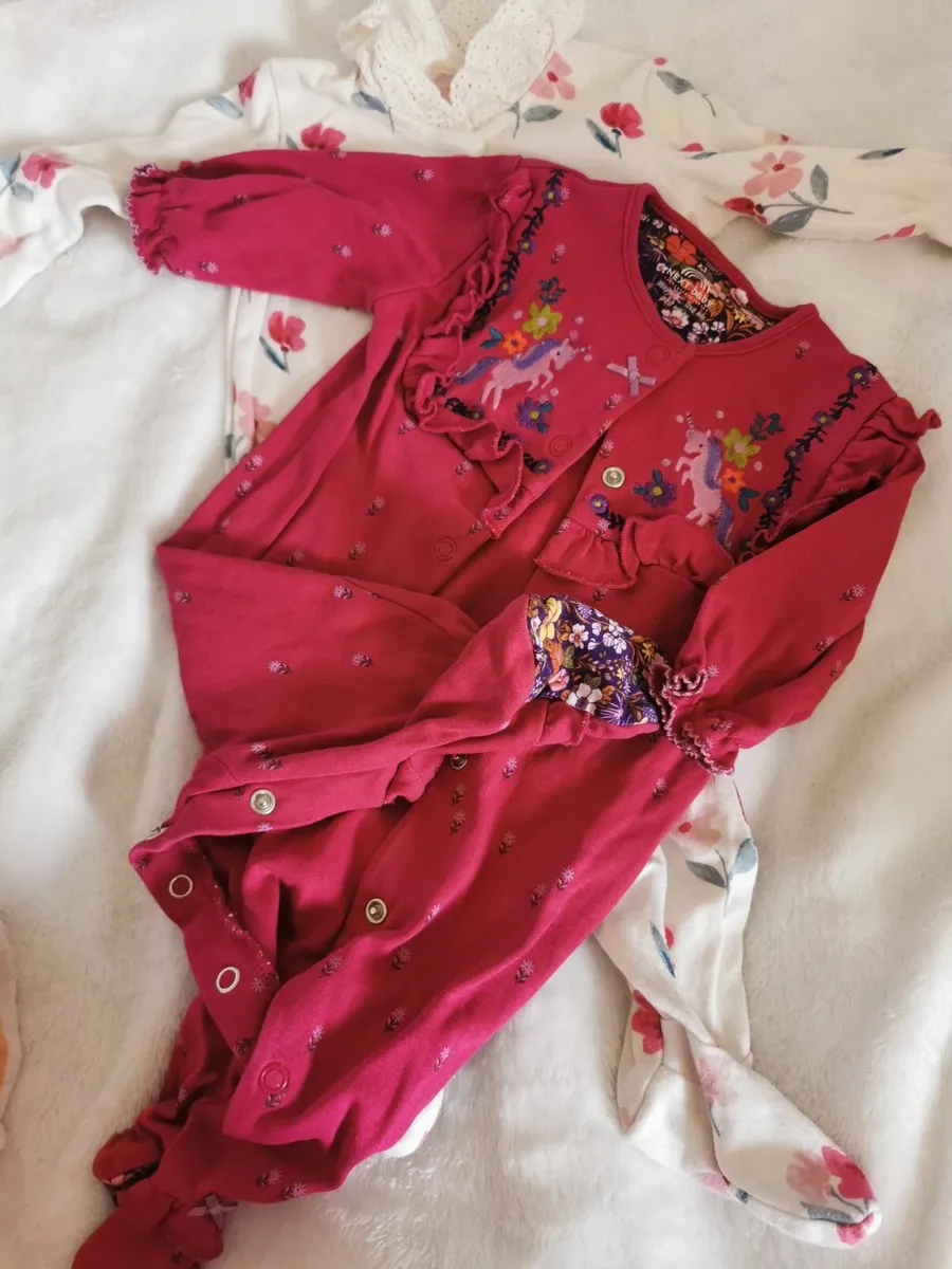 Clothes 0-3 months - Image 1