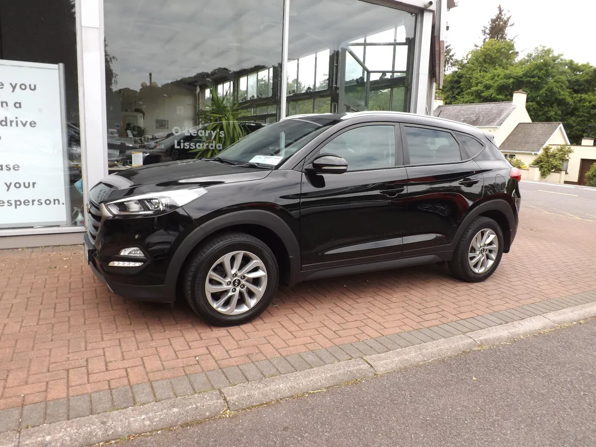 2016 Hyundai Tuscon 1.7 Dsl Comfort Plus. - Image 2