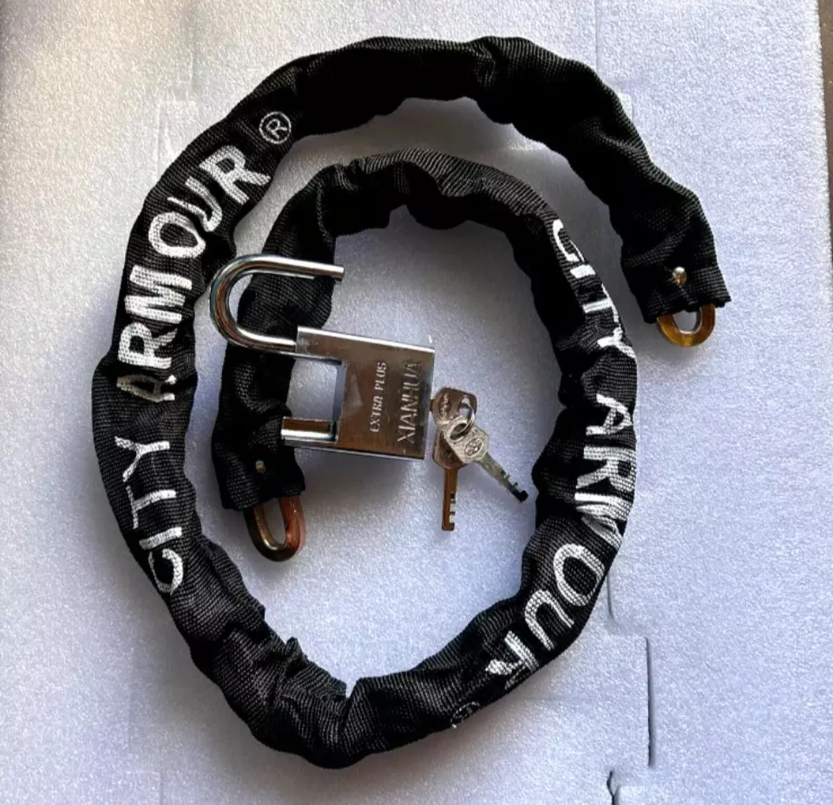Heavy Duty Motorcycle Chain & Lock - Image 1
