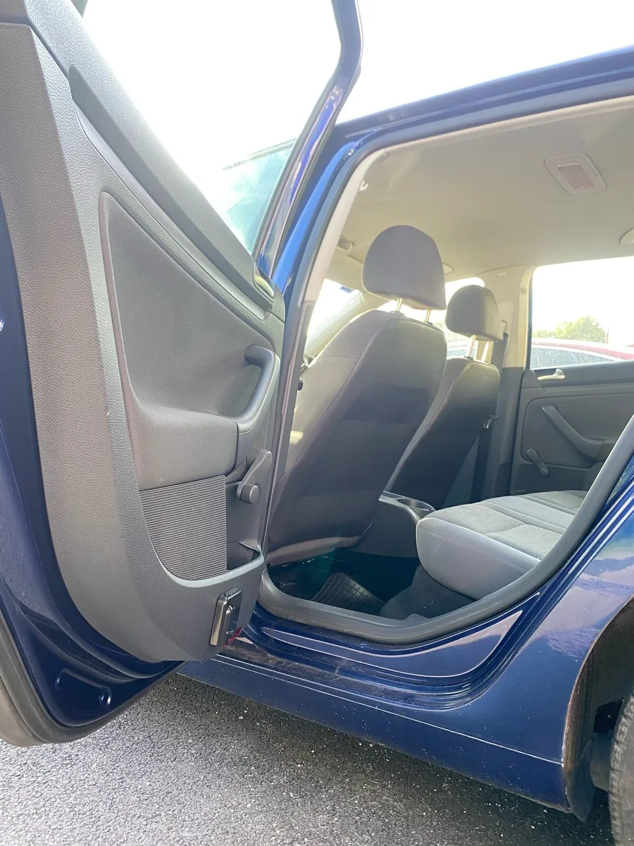 VW Golf - Image 2