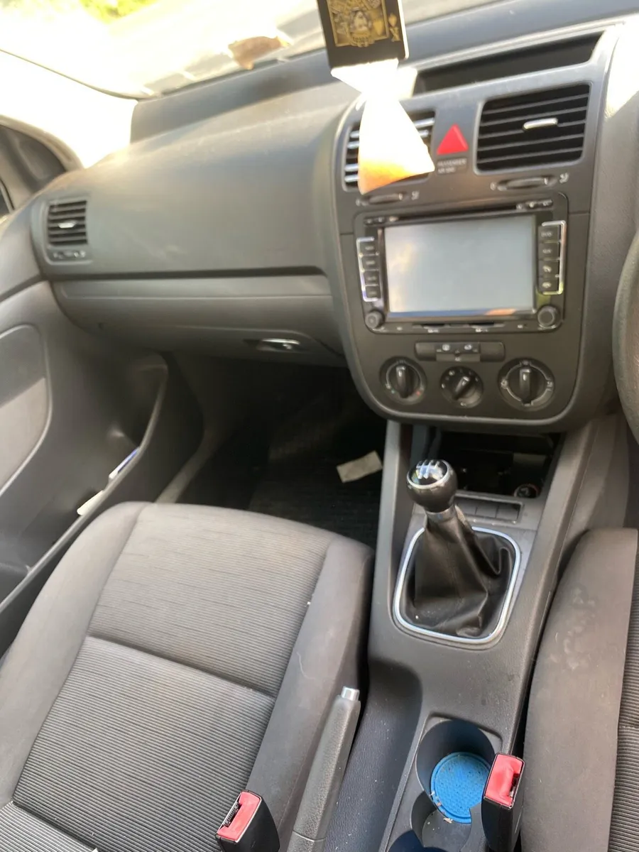 VW Golf - Image 4