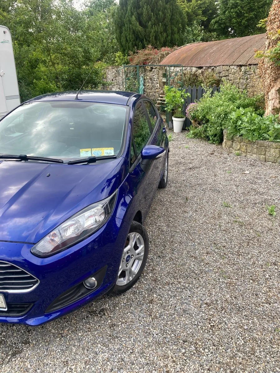 Car - Image 3