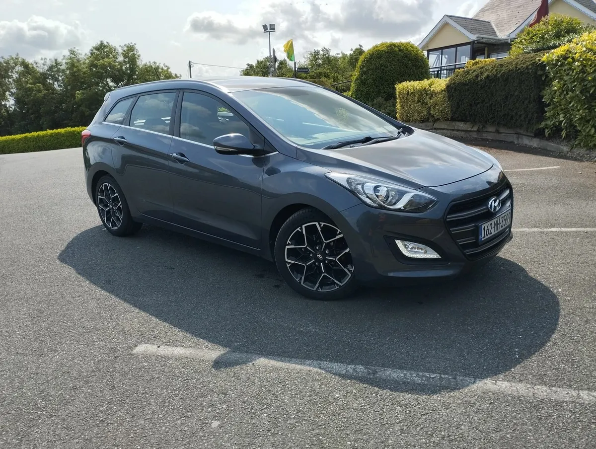 2016 Hyundai i30 - Image 3