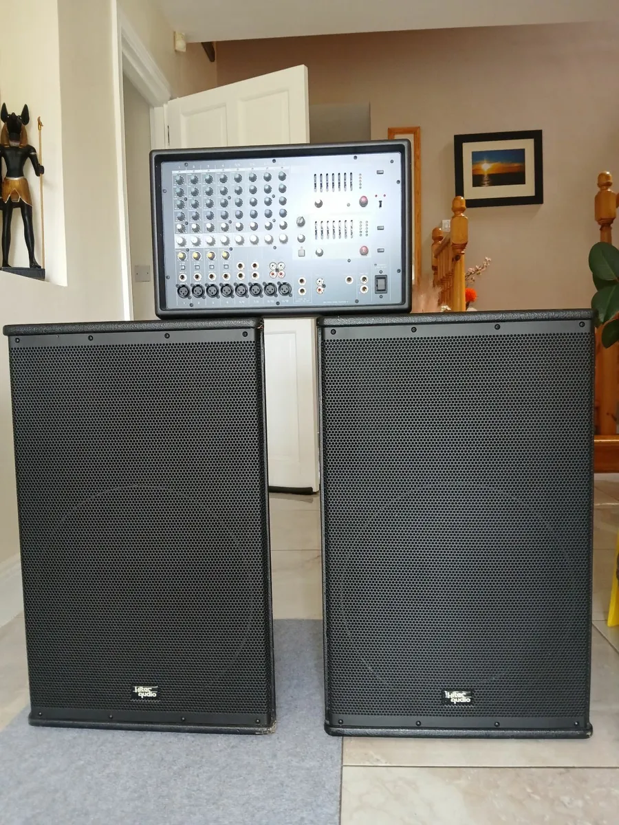 Yamaha EMX512sc powered mixer and speakers - Image 1