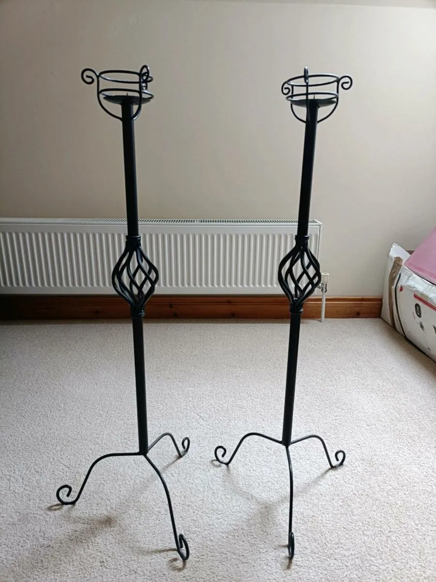 Candle stick holders