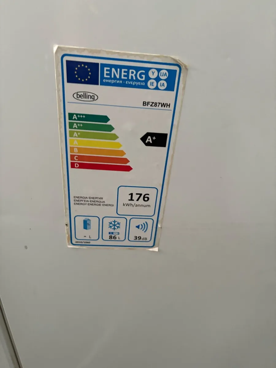 Under counter freezer - Image 2