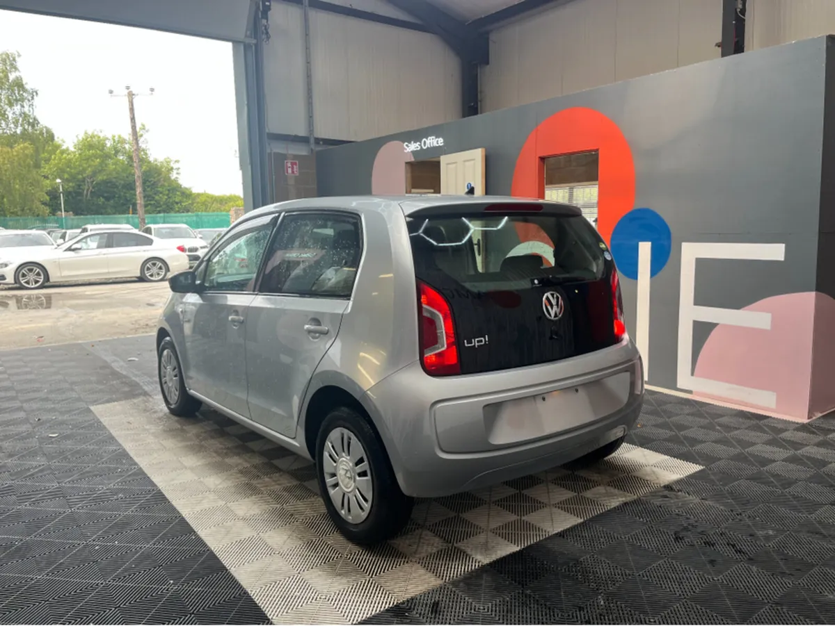 Volkswagen up! ONLY €6950! VW UP AUTOMATIC 1.0 PET - Image 4