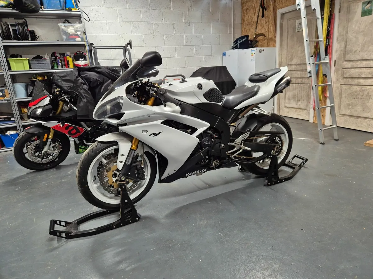 2007 Yamaha R1 4C8 - Image 4