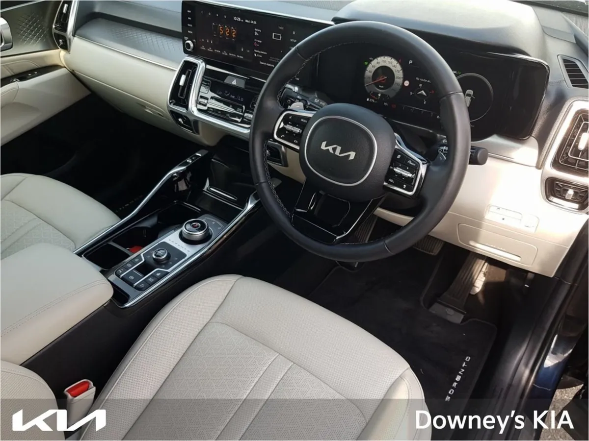 Kia Sorento 1.6 Phev Plug-in Hybrid 7-seater Auto - Image 3