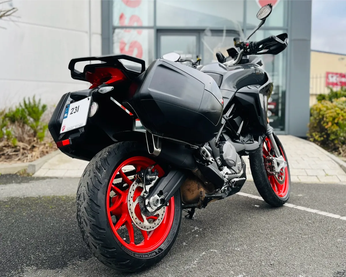 DUCATI MULTISTRADA V2 "S model" TOUR - Image 3