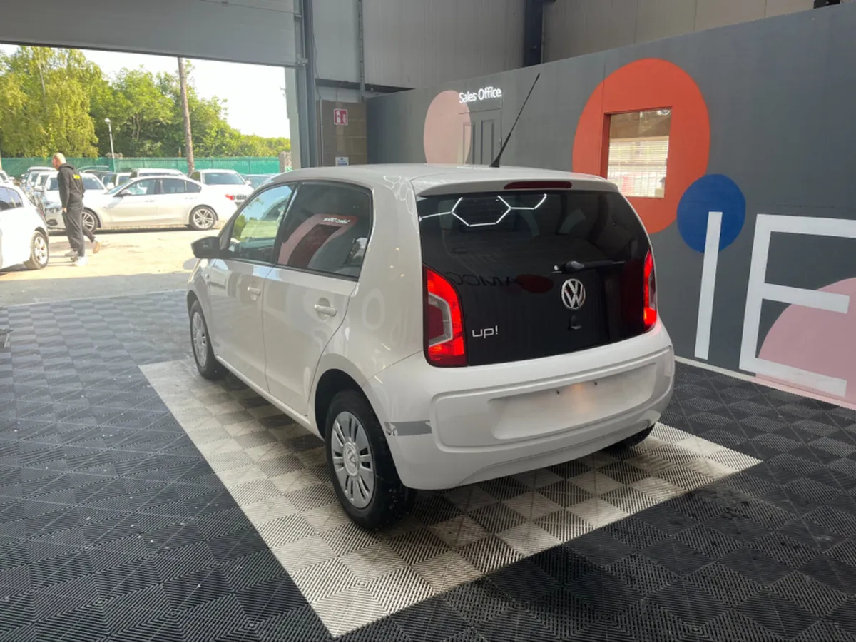 Volkswagen up! ONLY €6950! VW UP AUTOMATIC 1.0 PET - Image 4