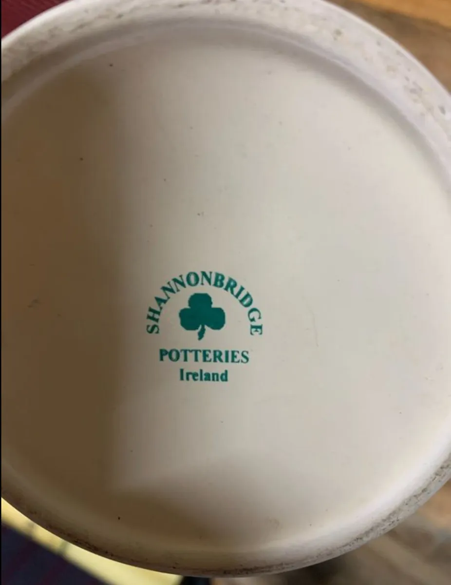 Vintage Shannonbridge Pottery Set of 3 - Image 2